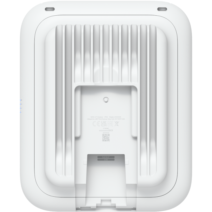 Ubiquiti U7-Outdoor All-weather WiFi 7 AP with 4 spatial streams, an integrated directional super antenna, and versatile mountin