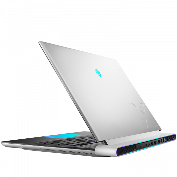 Dell Alienware x16 R2,16"QHD+ 240Hz 3ms 100% DCI-P3 NVD G-SYNC,Intel Core Ultra 9 185H(24MB/5.1GHz),32GB(2x16)7467MT/s,2TB(M.2)P